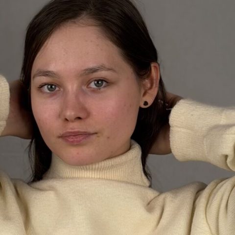 Chat Live with LoreenVicueroa on LiveJasmin