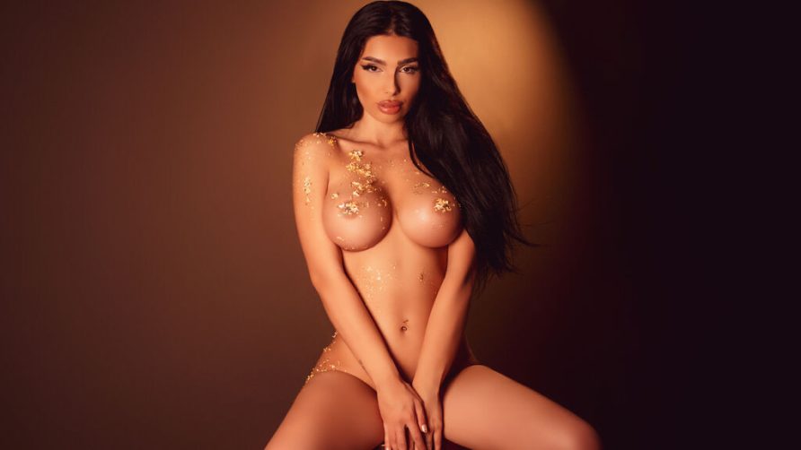 Chat Live with RaileyCarter on LiveJasmin