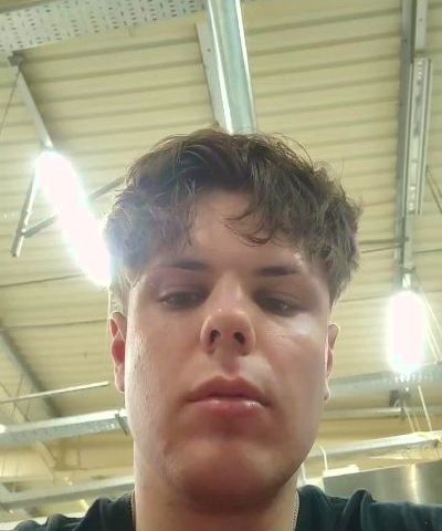 Chat Live with gymguy0505 on Cam4