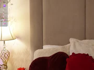 Chat Live with lanasinn on Chaturbate