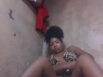 Chat Live with malalazah on Chaturbate