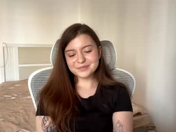 Chat Live with queendegasperis on Chaturbate