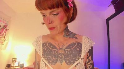 Chat Live with sweetmoth88 on Cam4