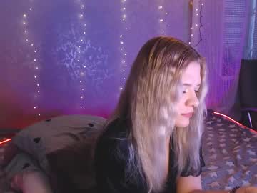 Chat Live with white_truffle on Chaturbate