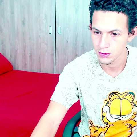 Chat Live with MERIDANDWITHER on BongaCams