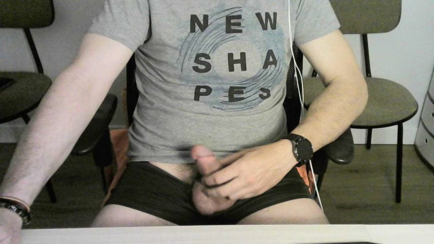 Chat Live with morenox45 on Amateur.TV