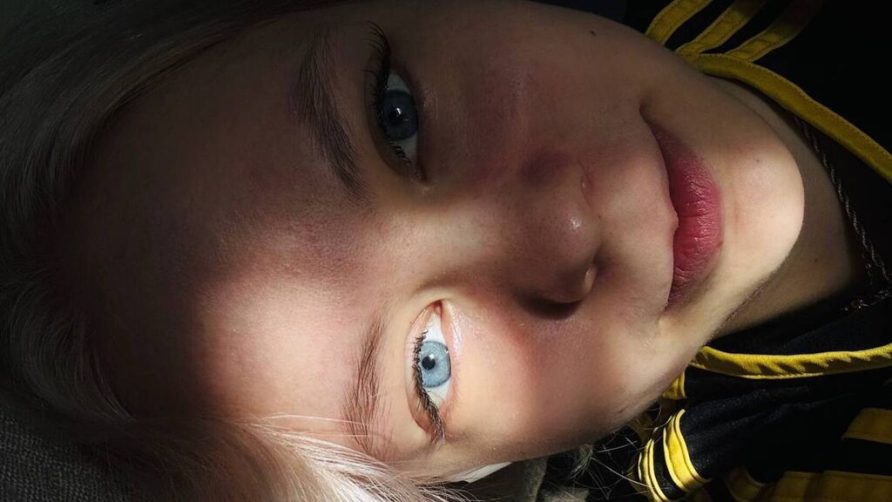 Chat Live with PhyllisBrancato on LiveJasmin