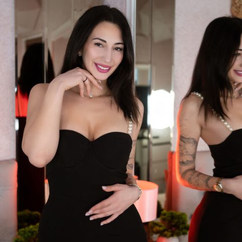 Chat Live with KylieMaddox on LiveJasmin