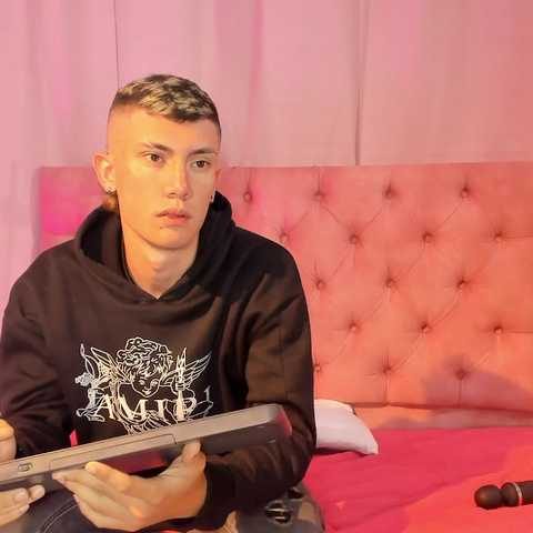 Chat Live with -Dasha on BongaCams