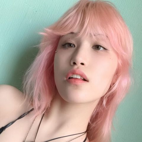 Chat Live with MikuLangly on LiveJasmin