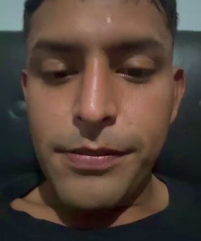 Chat Live with Peluch33 on Cam4