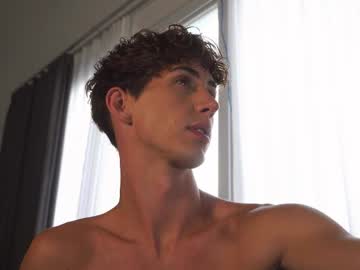 Chat Live with bbrandon_ on Chaturbate