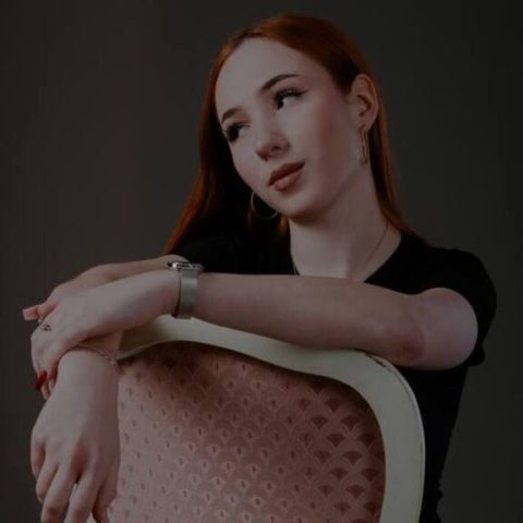 Chat Live with CarleenZangari on LiveJasmin