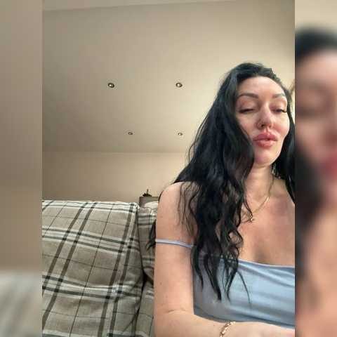 Chat Live with KorolevaQween000 on BongaCams