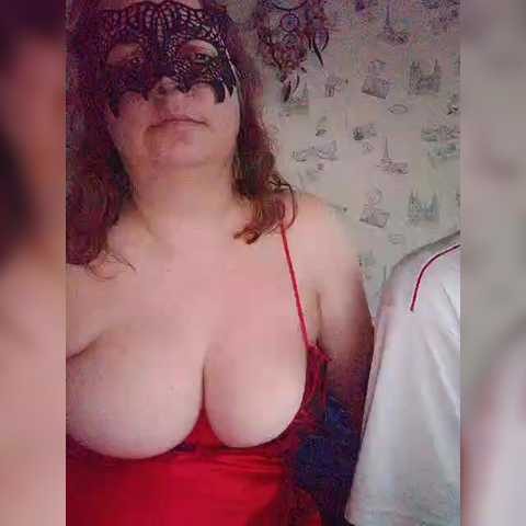 Chat Live with FamilySexx69 on BongaCams