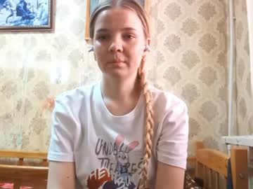 Chat Live with karrensemprini on Chaturbate