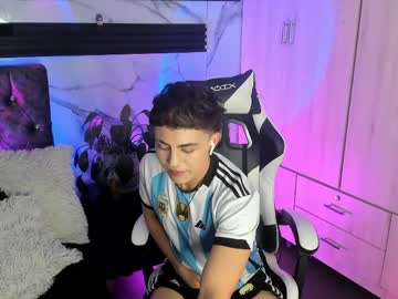 Chat Live with saimonvela on Chaturbate