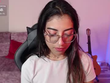 Chat Live with susanahendrix on Chaturbate